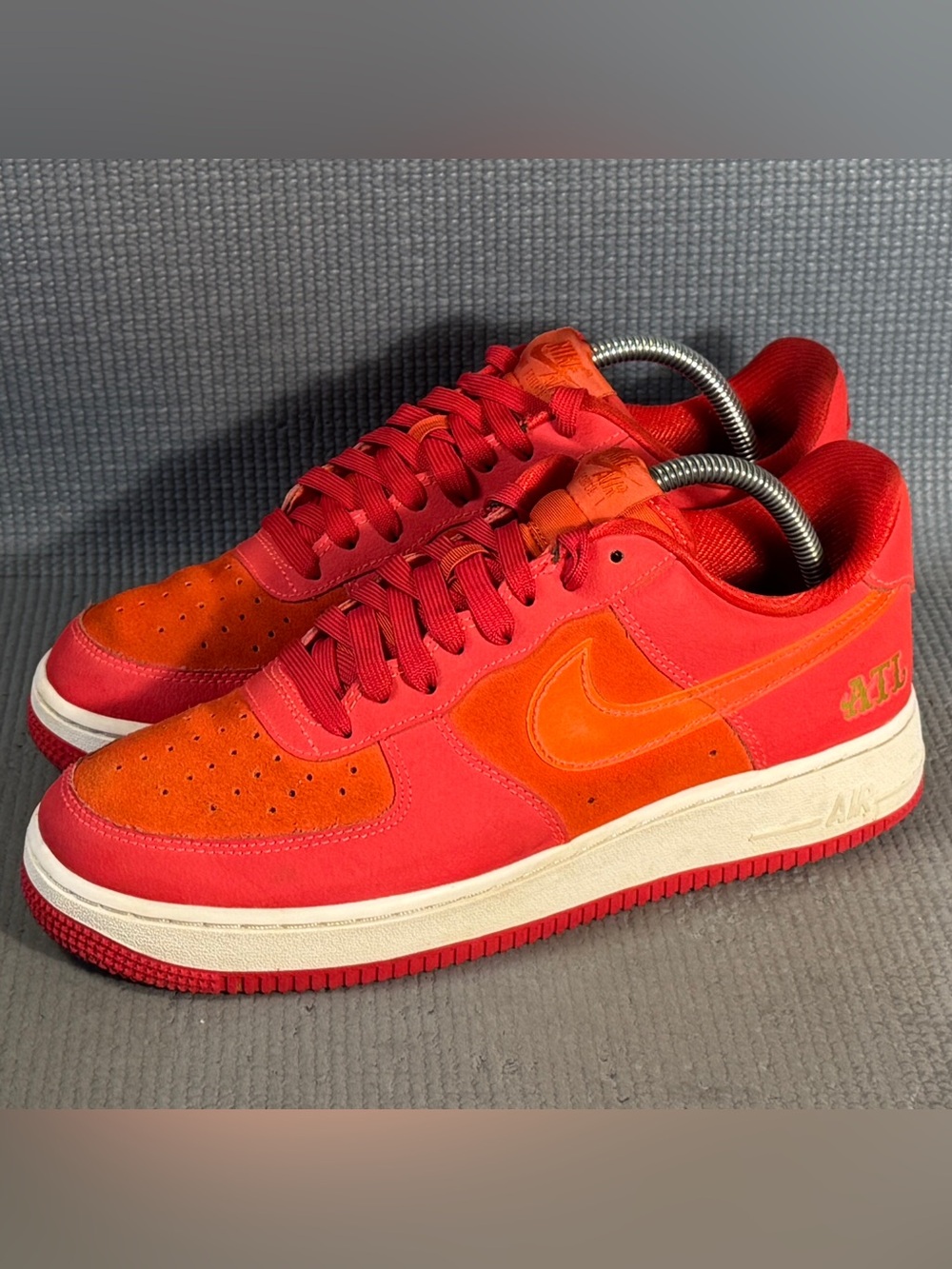 Nike Air Force 1 Atlanta ‘07 LV8 University Red Sneakers FD8306-657 Men’s Size 8 - Picture 2 of 11